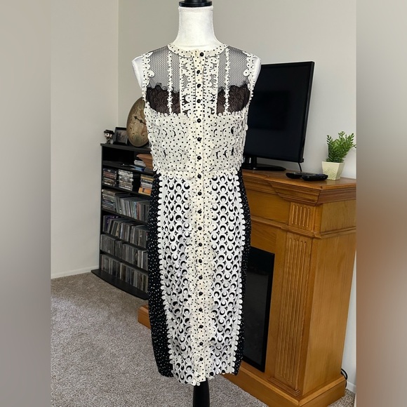 Bequile by BYRON LARS Anthro Lasercut Black Cream Bodycon Dress Sz 4 - Picture 2 of 15